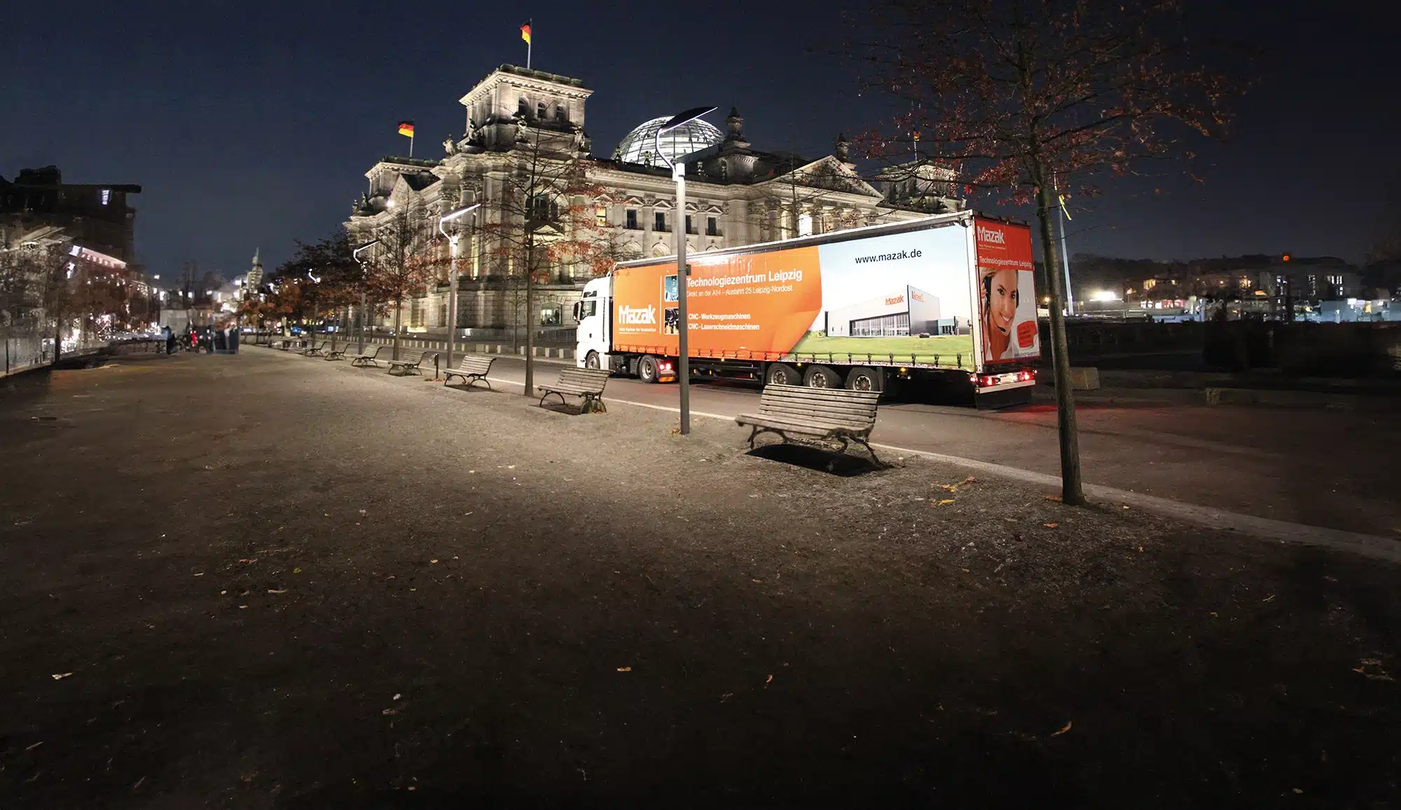Mazak Sattel Schiebeplane Planen Demuth Neu